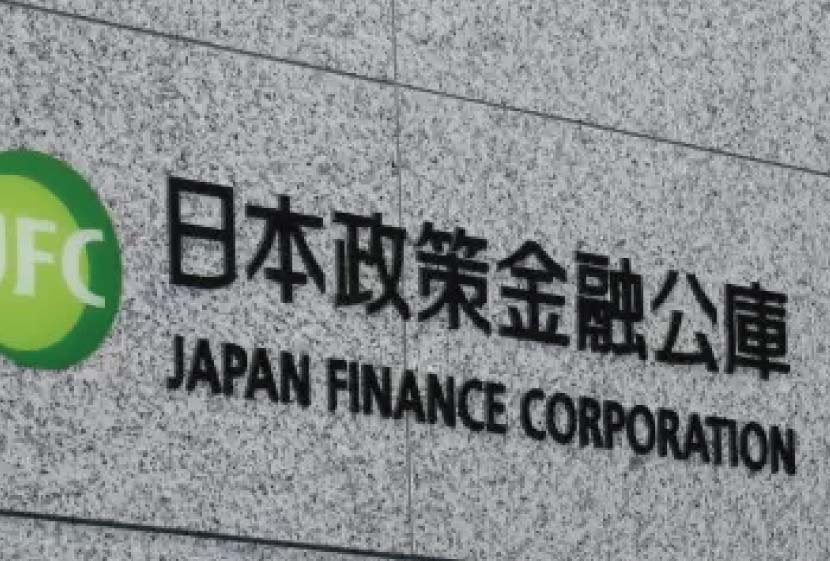 脱毛サロン準備-金融公庫－看板